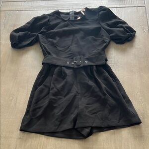 BCBGeneration Black Belted Shorts Romper puff short sleeve New with Tag